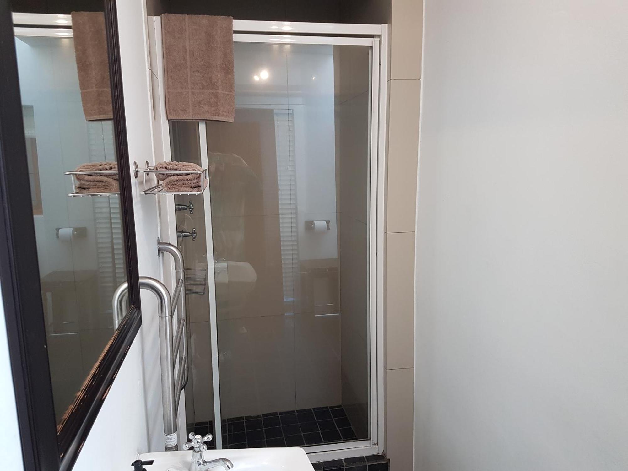 Hillview Boutique Apartments Найсне Экстерьер фото